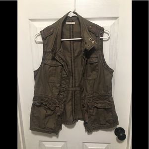 Women’s size large vest